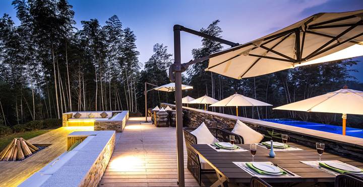 九華山德懋堂，九華山間打坐冥想清涼入心