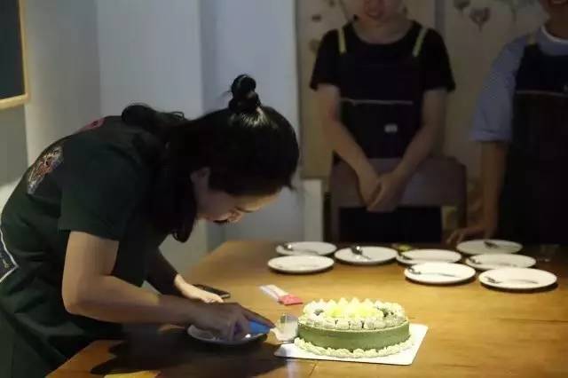 杭州山舍民宿，喝一壺茶聞桂花十里飄香