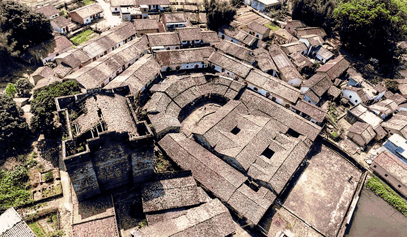 天堂山鄉(xiāng)愛樹民宿，古色古香的童話小鎮(zhèn)