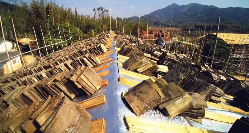 天堂山鄉(xiāng)愛(ài)樹(shù)民宿，古色古香的童話(huà)小鎮(zhèn)