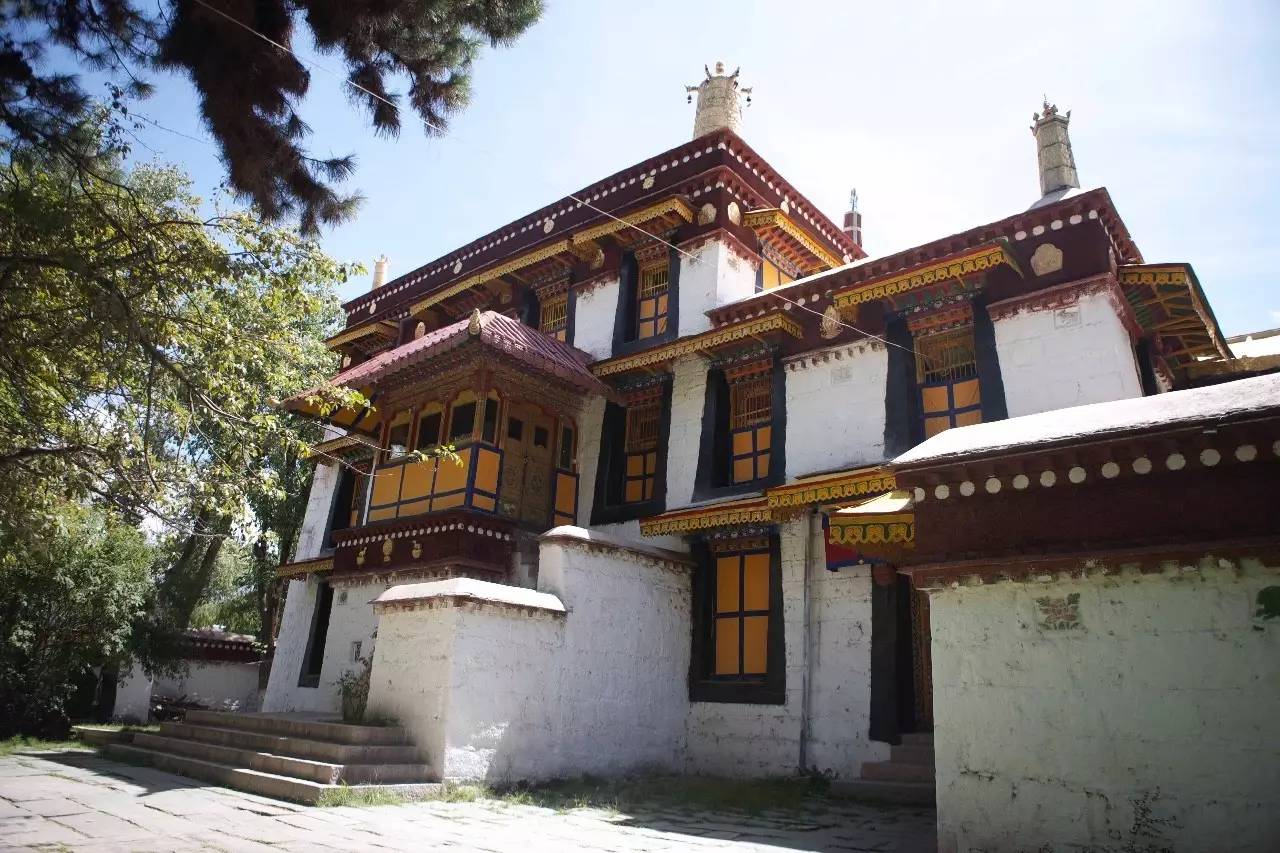 拉薩曲吉林卡，在世界之顛的圣城感受藏族文化