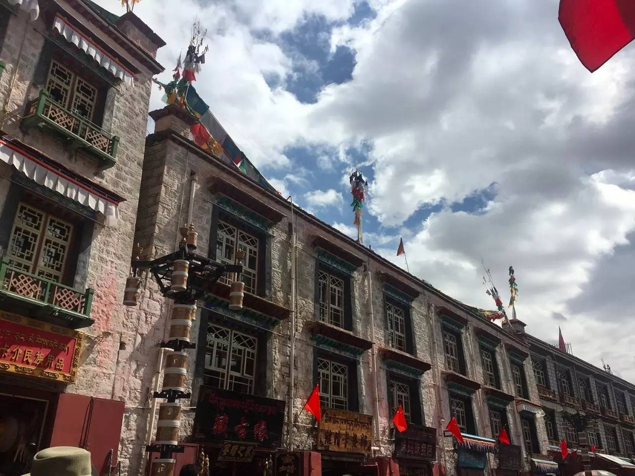 松贊拉薩曲吉林卡，用松贊的方式重走拉薩