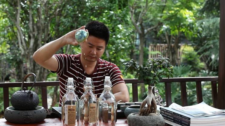 融居·銀箔泉，來銀箔泉邊喝茶看蒼山洱海