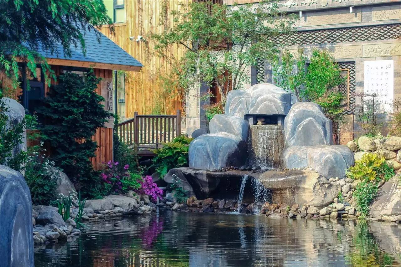 融居·銀箔泉，來(lái)銀箔泉邊喝茶看蒼山洱海