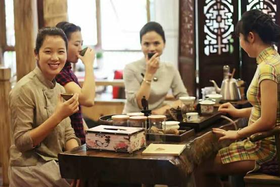 壹城一家，一座城一盞燈一個(gè)家在守候你