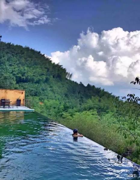 桐廬山中傳奇艾弗德堡藝社，打造一個藝術(shù)村落