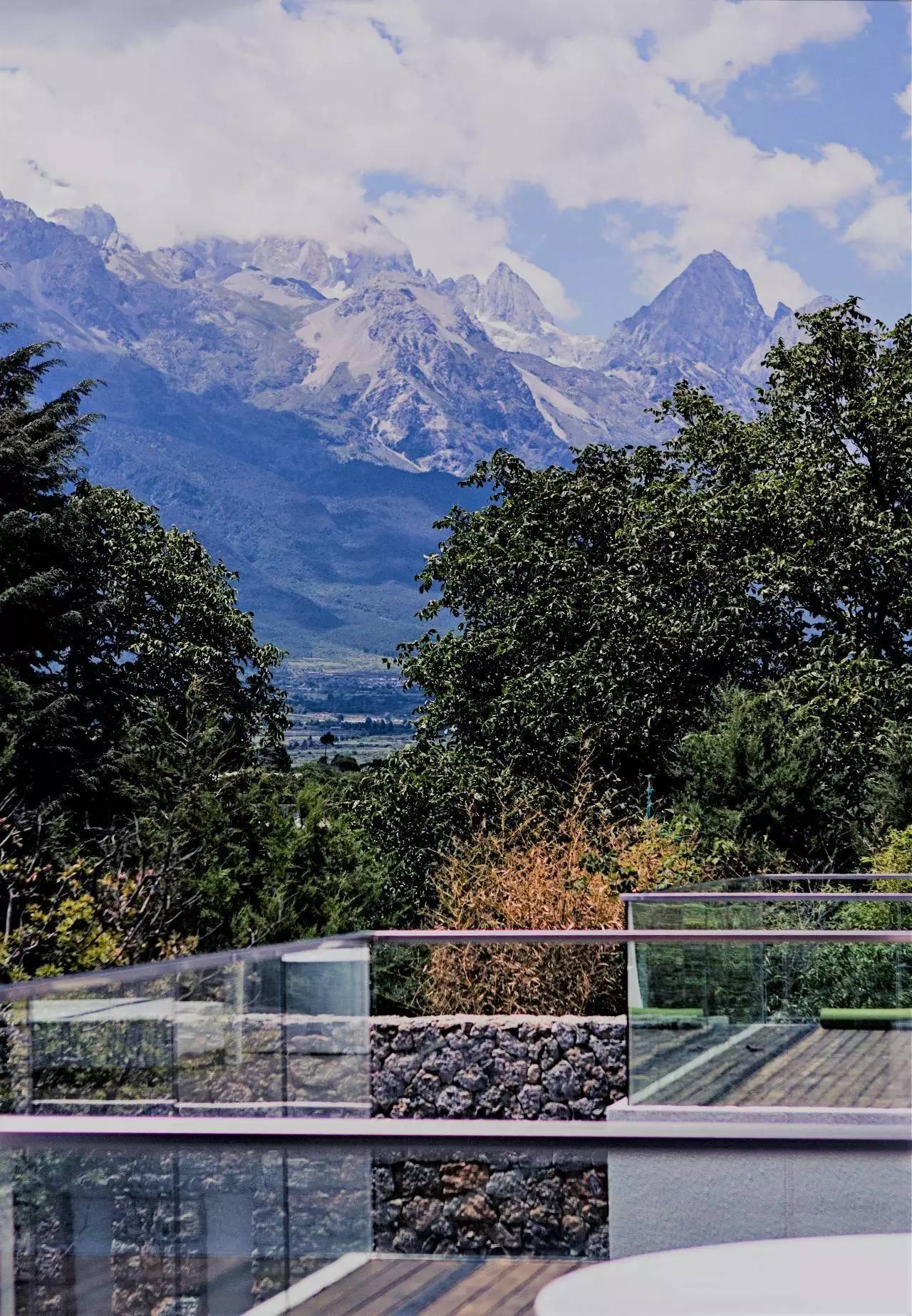 雪山莊園，只是天堂下降了一點點
