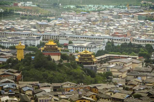 天空之城南杉藝術(shù)酒店，在月光之城尋找探索