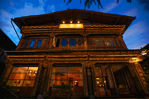 天空之城南杉藝術(shù)酒店，在月光之城尋找探索