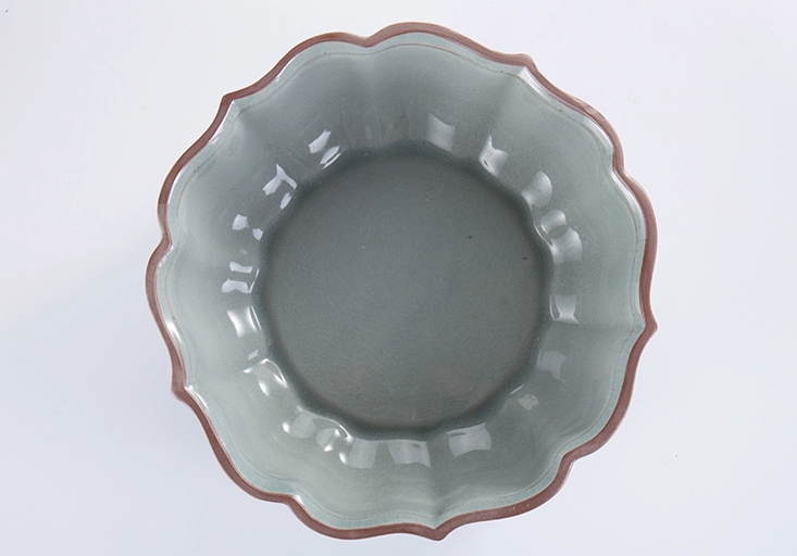 簡單大氣造型獨特的復(fù)古茶洗水盂