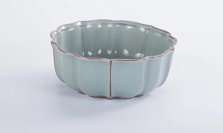 簡單大氣造型獨特的復(fù)古茶洗水盂