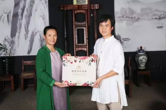 中國茶道禪茶館，茶乃人生樂事