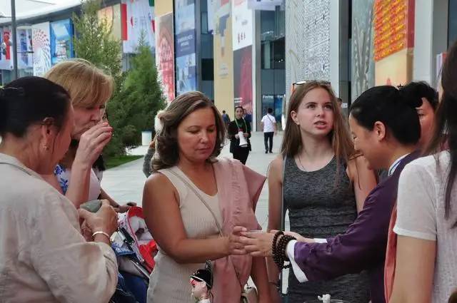 中國茶道禪茶館，茶乃人生樂事