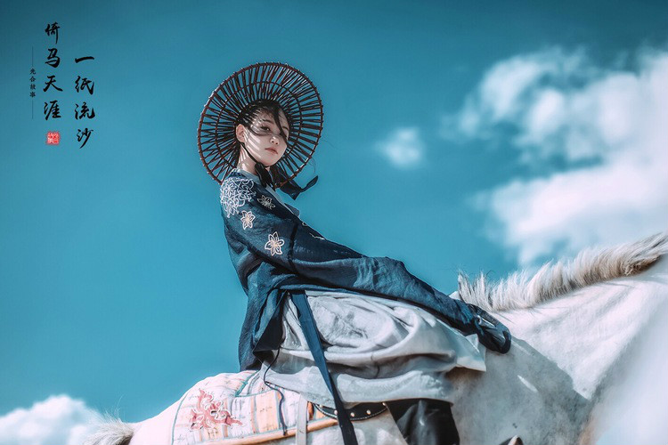 一紙流沙·倚馬天涯，古裝人像攝影