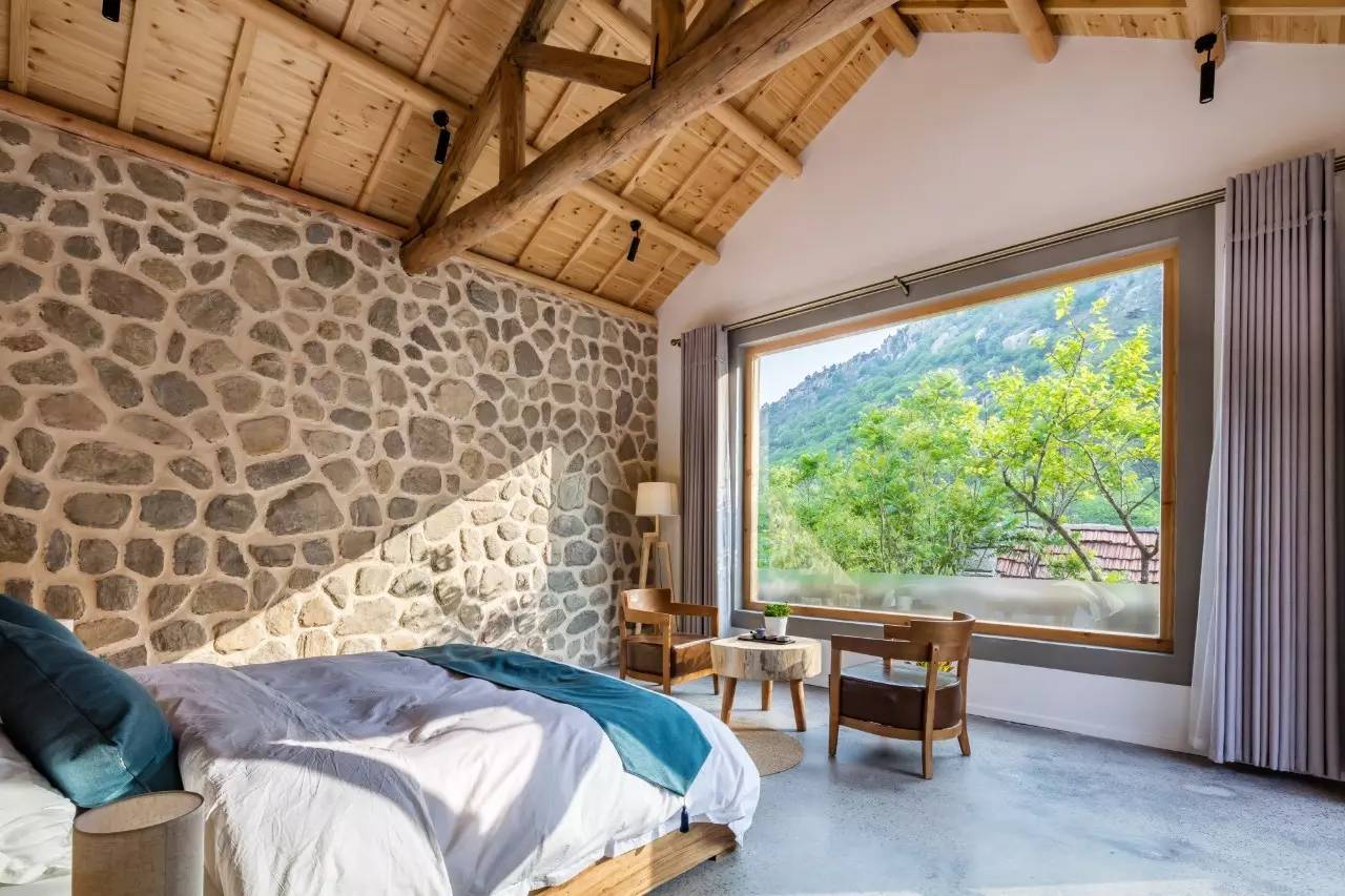 沂蒙山舍，呼吸大自然“臥聽松嘯 伴山而眠”