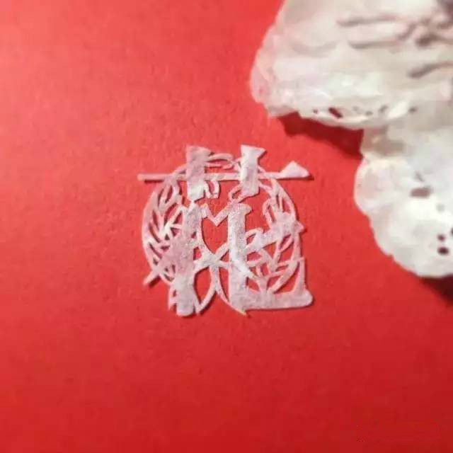 當(dāng)傳統(tǒng)剪紙遇到古詩(shī)詞，怎一個(gè)“美”字了得