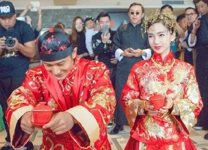 最美匠心啟航閱讀嫁衣，中式婚禮中式禮服美醉了