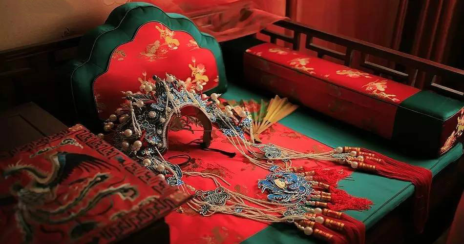 最美匠心啟航閱讀嫁衣，中式婚禮中式禮服美醉了