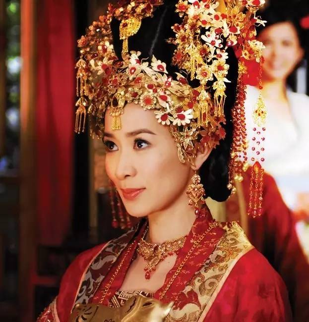 最美匠心啟航閱讀嫁衣，中式婚禮中式禮服美醉了