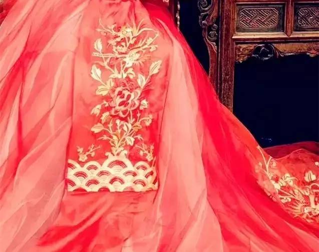 最美匠心啟航閱讀嫁衣，中式婚禮中式禮服美醉了