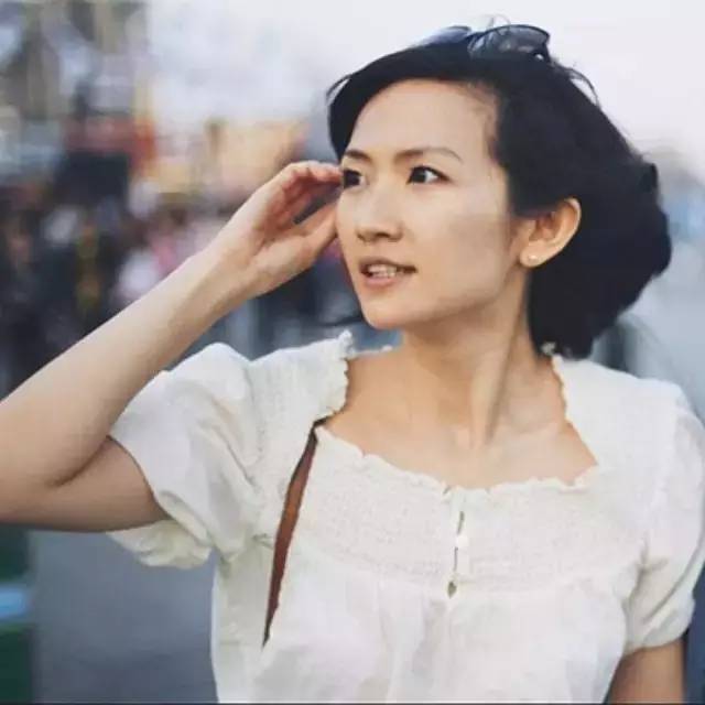 福布斯榜最年輕插畫師：我筆下的匠心啟航閱讀