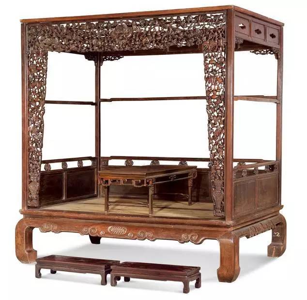 四款造型古老的中式床，不一樣匠心啟航閱讀情!