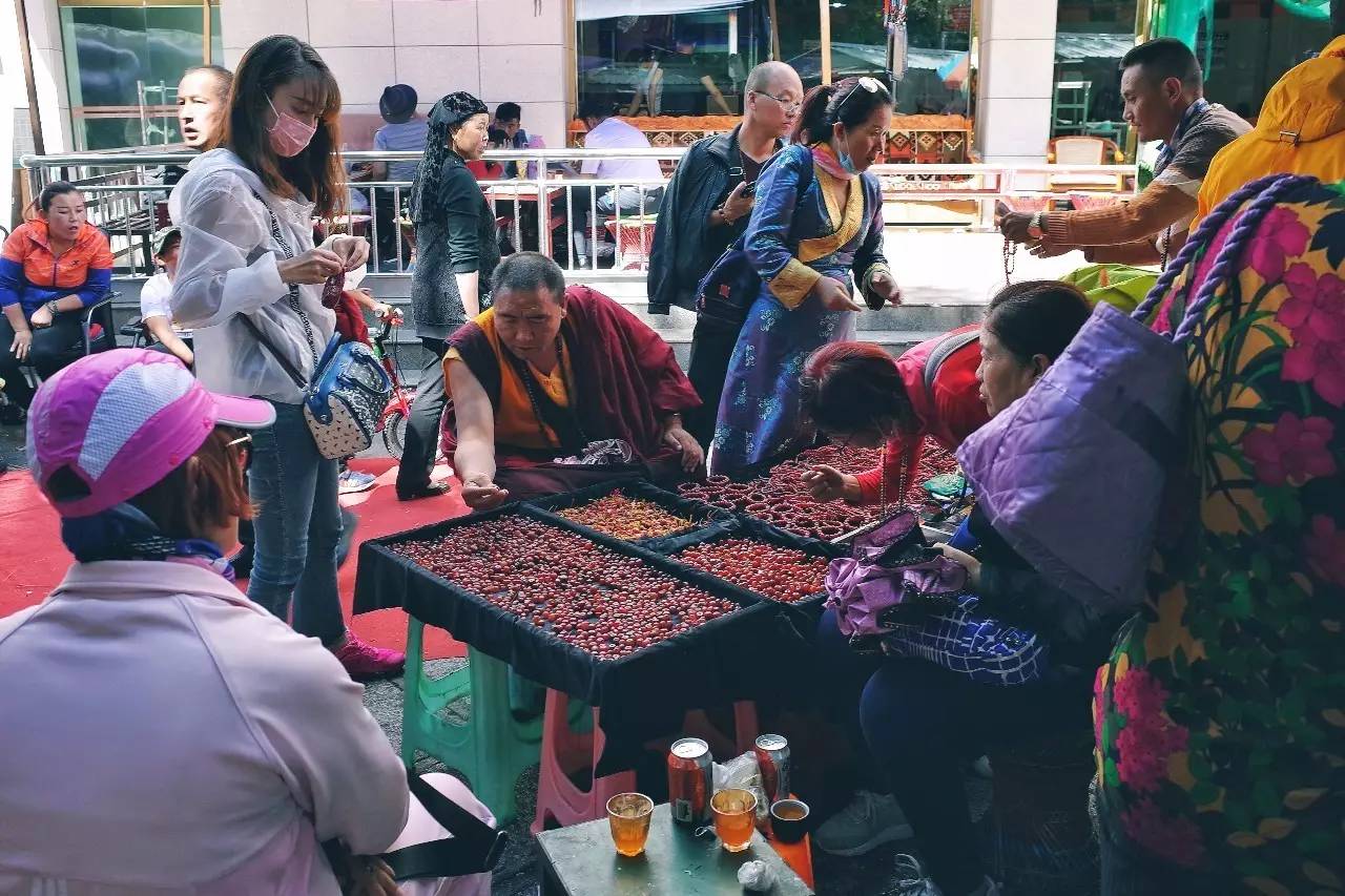 拉薩香格里拉酒店，睡在世界屋脊之上