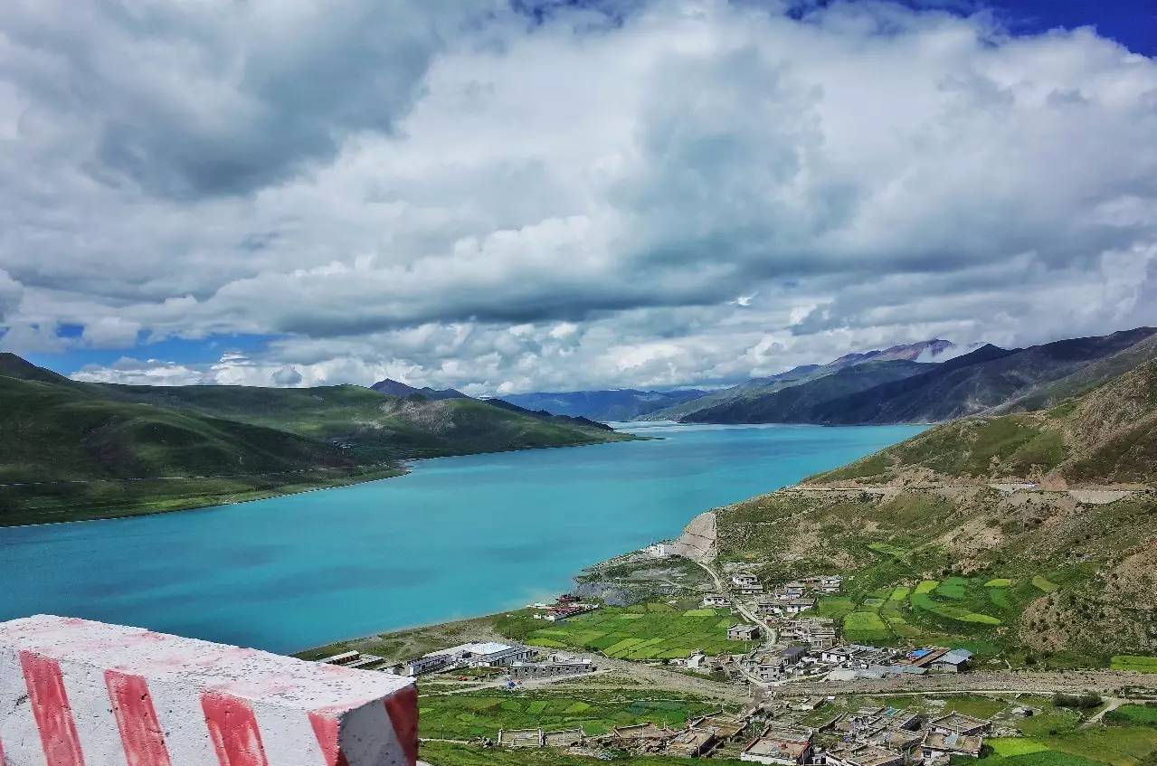 拉薩香格里拉酒店，睡在世界屋脊之上