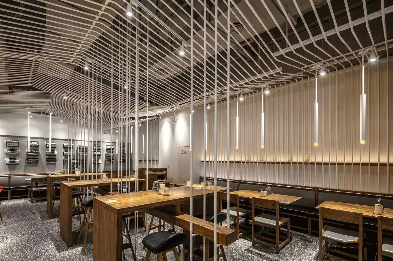 《孟非的小面》的餐廳裝修設計