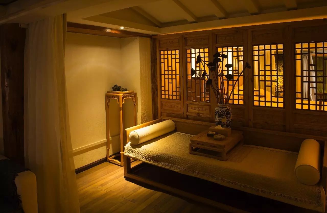 麗江束河聚寶齋民宿，告別曾經(jīng)邂逅未來的美麗