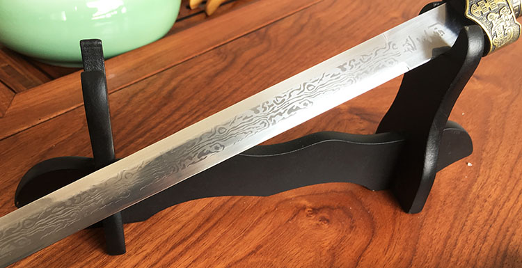 鎮(zhèn)宅越王劍勾踐劍，仿古劍漢劍冷兵器