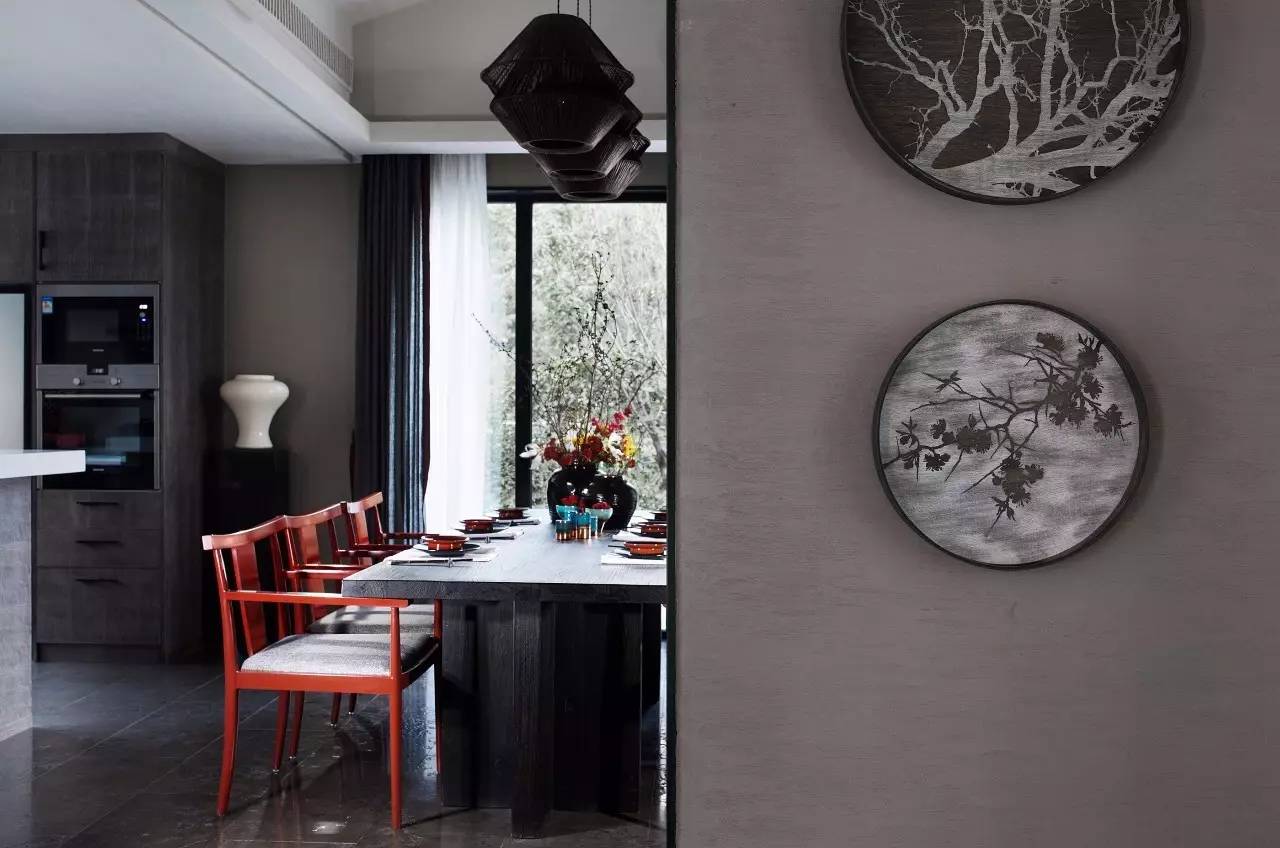 裝修設(shè)計：一個匠心啟航閱讀的家?guī)淼捏@艷!