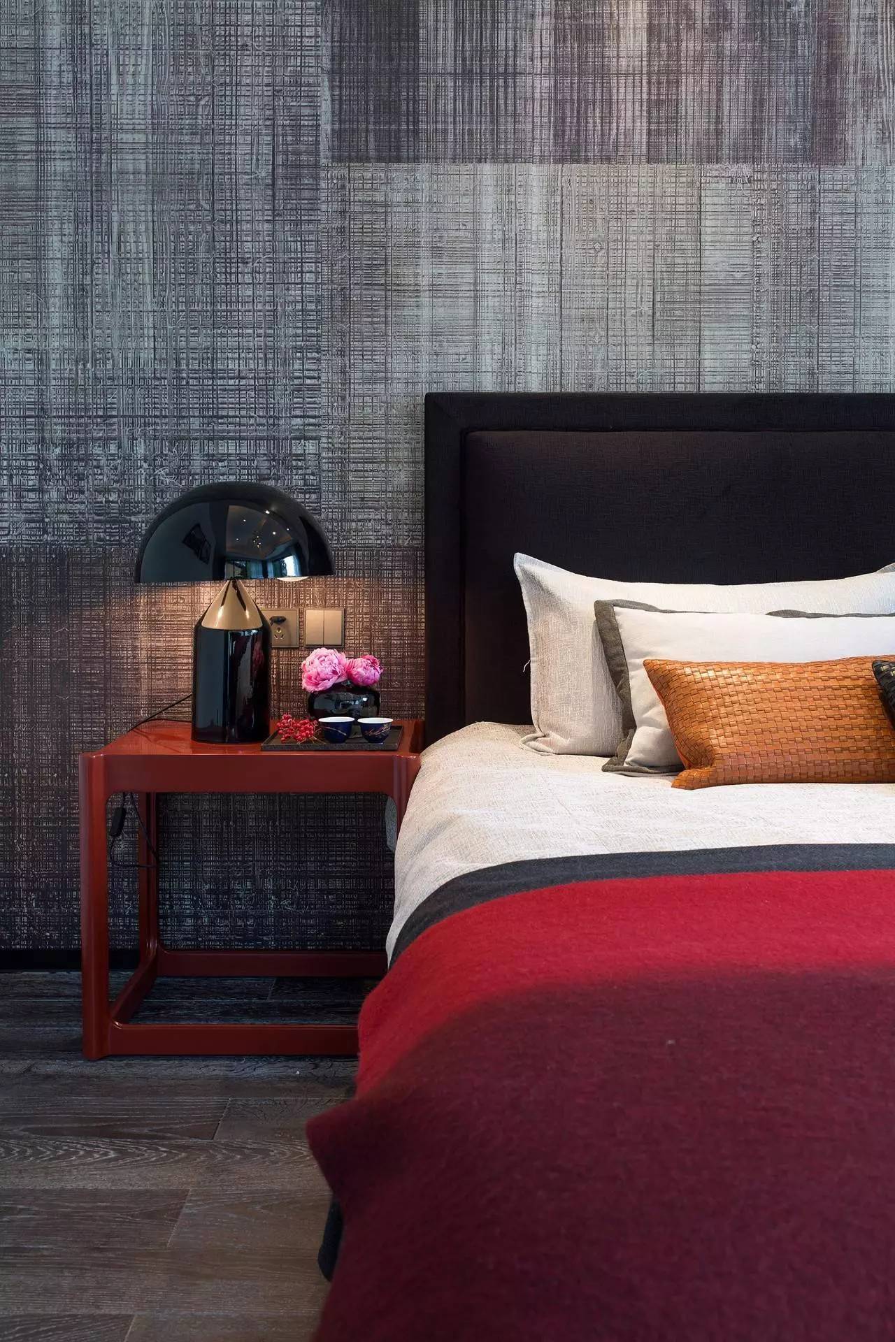 裝修設(shè)計：一個匠心啟航閱讀的家?guī)淼捏@艷!