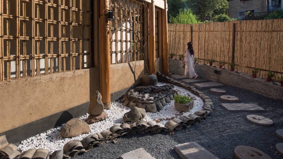 杭州·天方夜潭，給你一個(gè)「山脊之巔」的舞臺(tái)