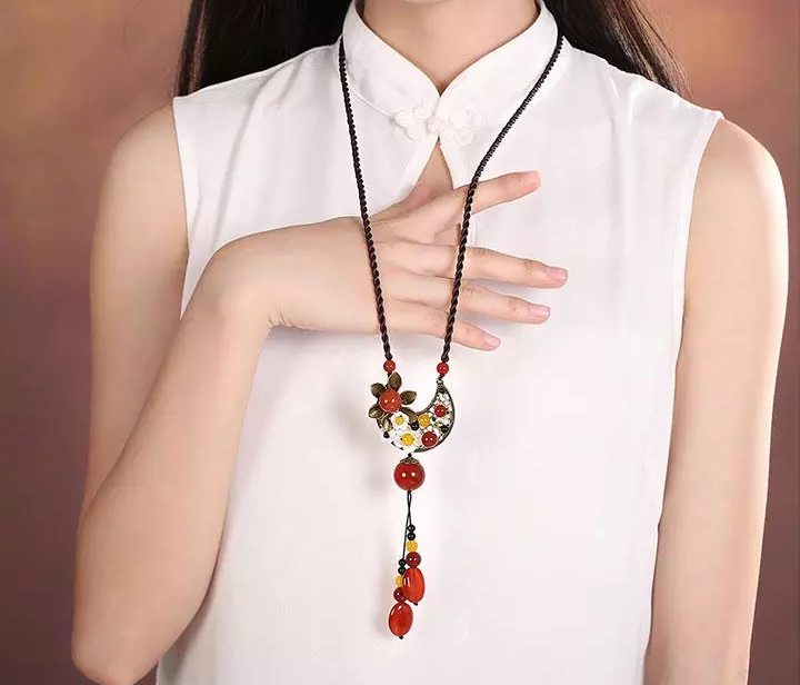 匠心啟航閱讀紅瑪瑙吊墜復(fù)古大氣毛衣鏈時尚項鏈?zhǔn)罪? src="/yuedu/d/file/bigpic/190404/04/13-1G001120R2.png" style="height: 538px; width: 750px;" / data-EJAI="aD9xqd"><br / data-zAq8="4lfJPY">
	<img alt=