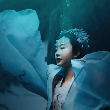 匠心啟航閱讀清新花朵唯美古風(fēng)女子頭像