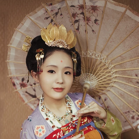 鄰家小女時尚匠心啟航閱讀唯美古風(fēng)女子頭像