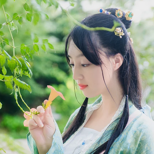 鵲橋仙唯美小清新古風真人女子頭像