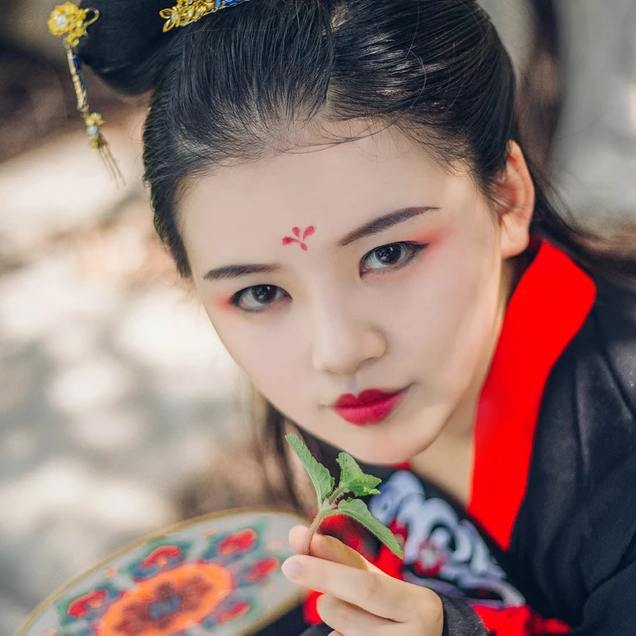 清新匠心啟航閱讀唯美古風(fēng)少女真人頭像