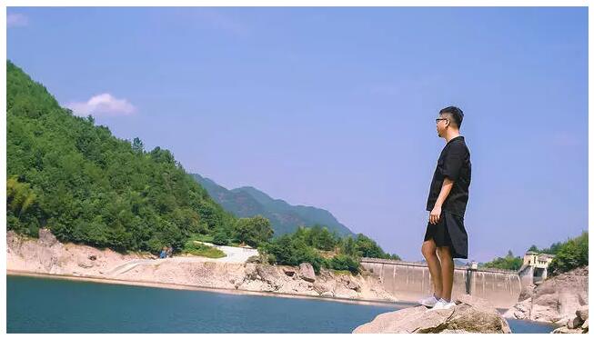 松陽(yáng)·陌領(lǐng)浮光民宿，浮光指路茶香入夢(mèng)