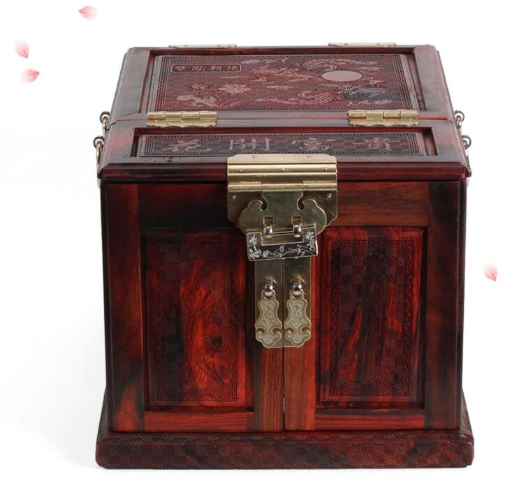 鏡箱，賦予女性之魅力無限