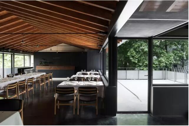 大樂之野·小鎮(zhèn)姑娘，克制中藏細(xì)節(jié)