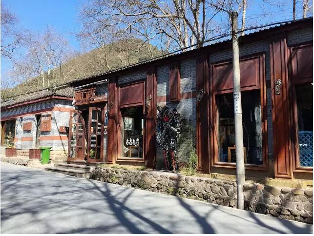 莫干山庾村1932文化市集，一村一世界