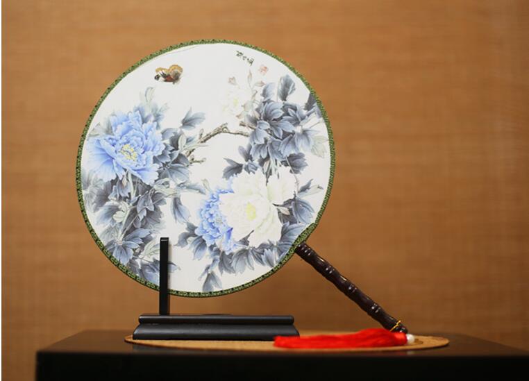 梅蘭竹菊系列團(tuán)扇，團(tuán)扇搖搖美人裊裊