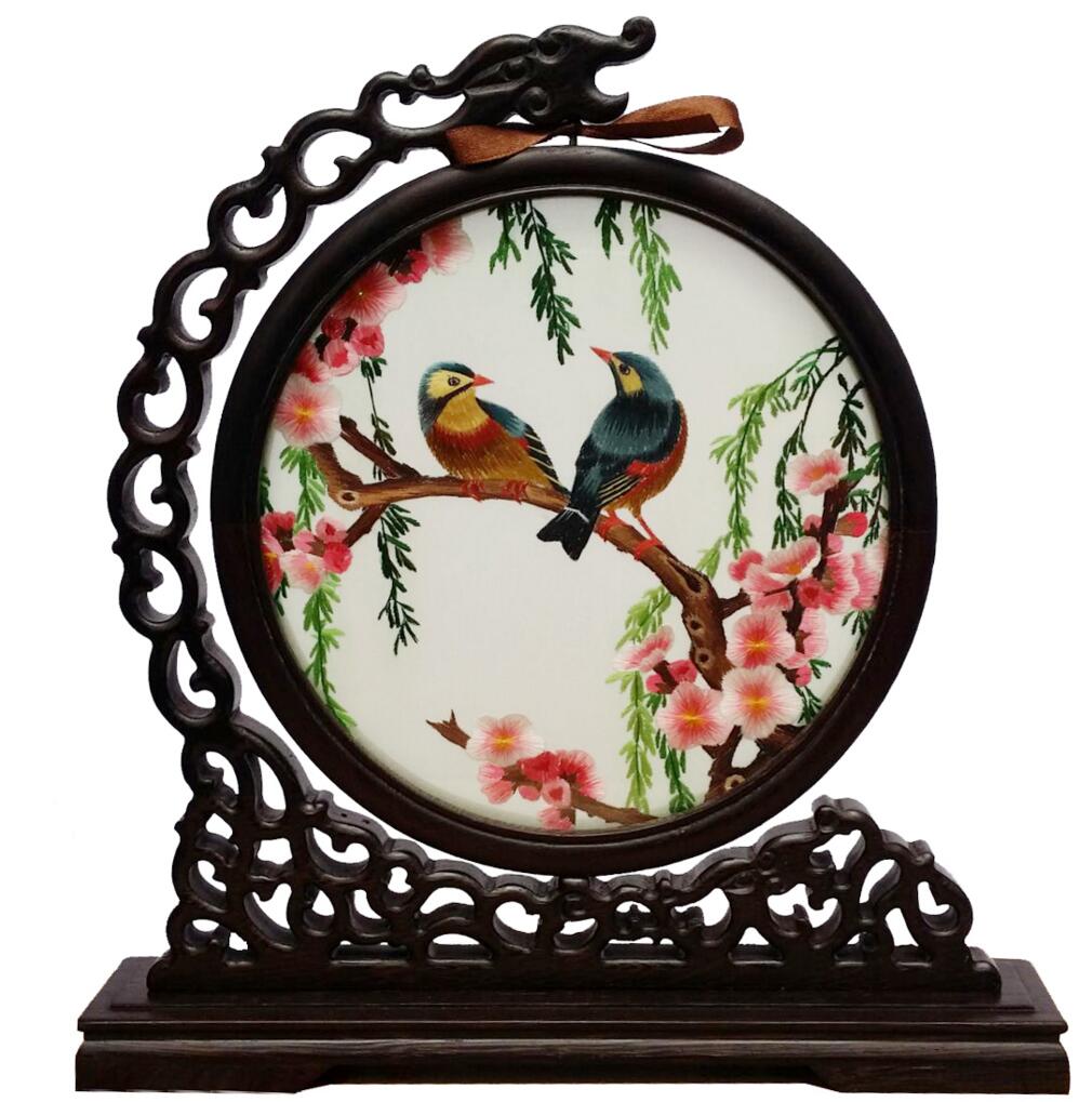 純手工蘇繡屏風(fēng)，刺繡針針姑蘇魂