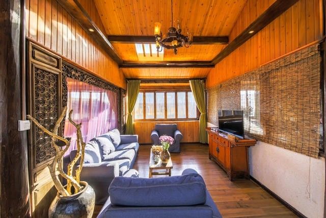 麗江束河無爾，在這里帶著夢想開花棲居