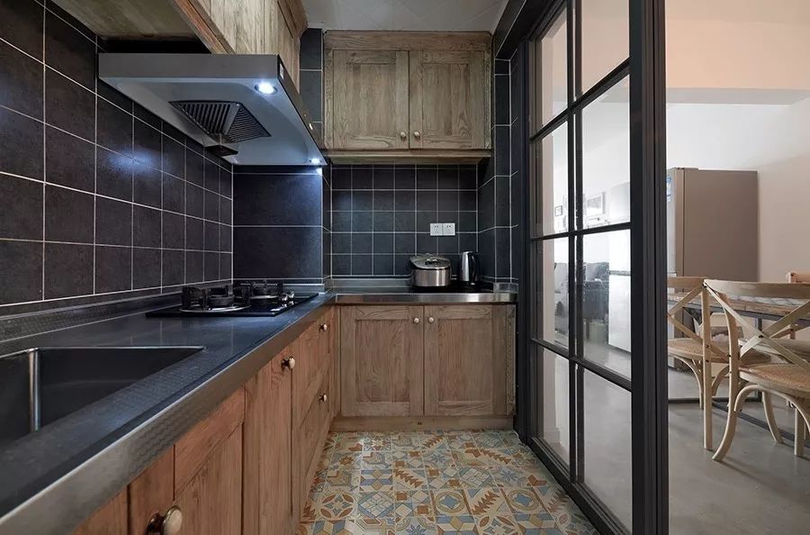 浪子回頭金不換，復(fù)古質(zhì)樸的裝修設(shè)計(jì)