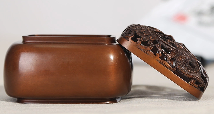 雙龍浮雕香爐，鏤空仿古紫銅熏香爐