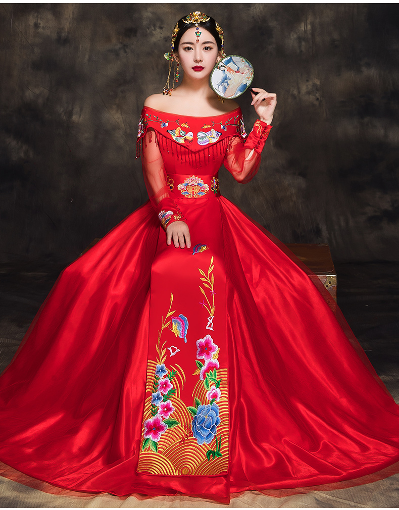 時(shí)尚匠心啟航閱讀新娘禮服，一字肩中式結(jié)婚禮服