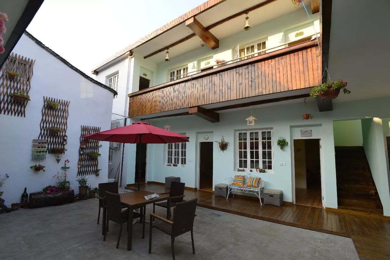 寧波·花雨醉，品花間一壺酒聽雨后醉朦朧